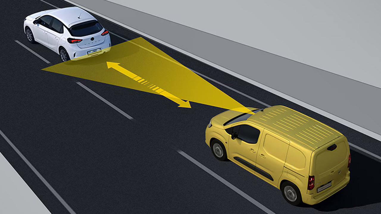 Opel Combo Van - Bezpečnost - Asistenční systémy řidiče Opel Combo Van