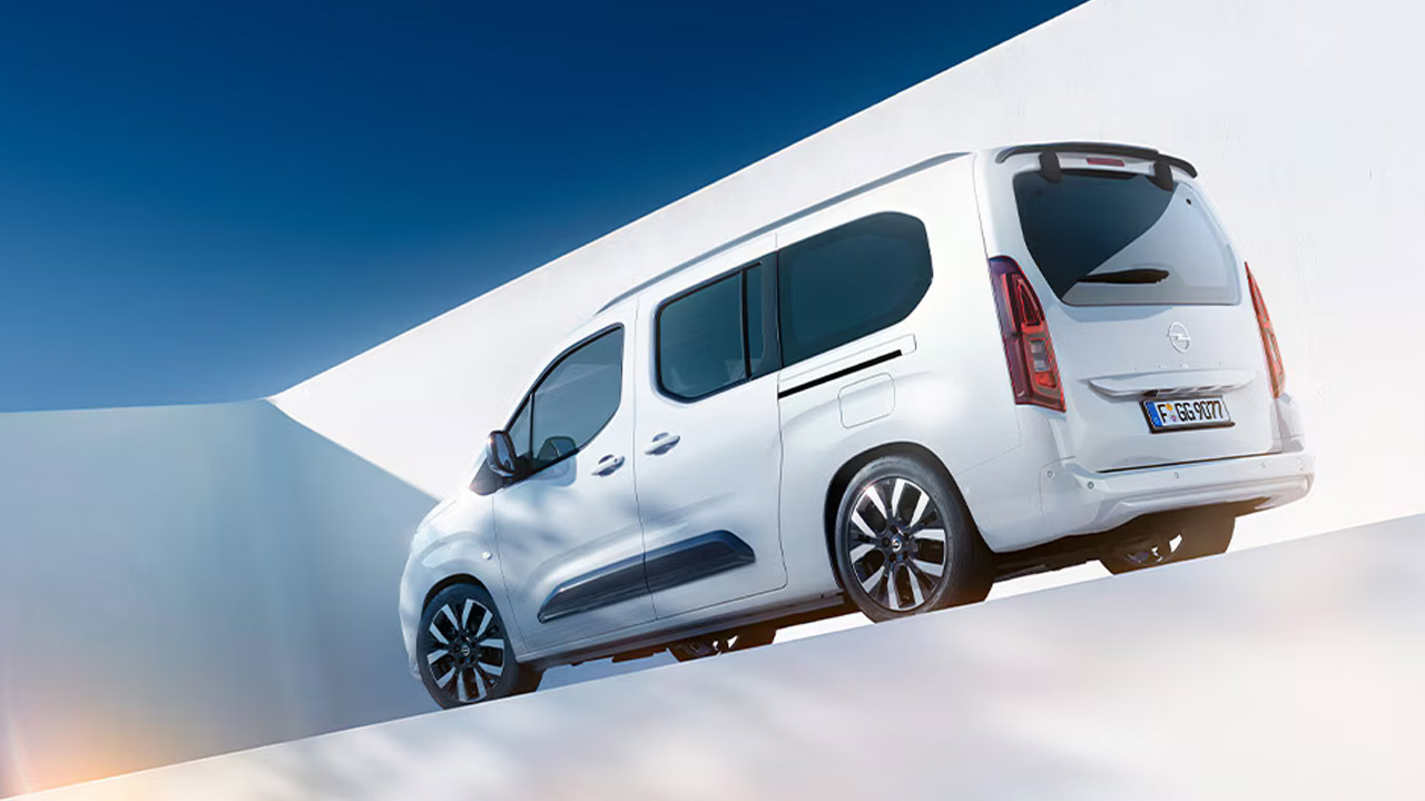 Opel Combo - Všestrannost - Varianty Opel Combo