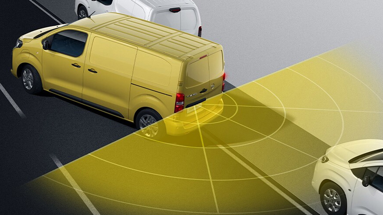 Opel Vivaro - Pro řidiče - 180° Zadní kamera Opel Vivaro