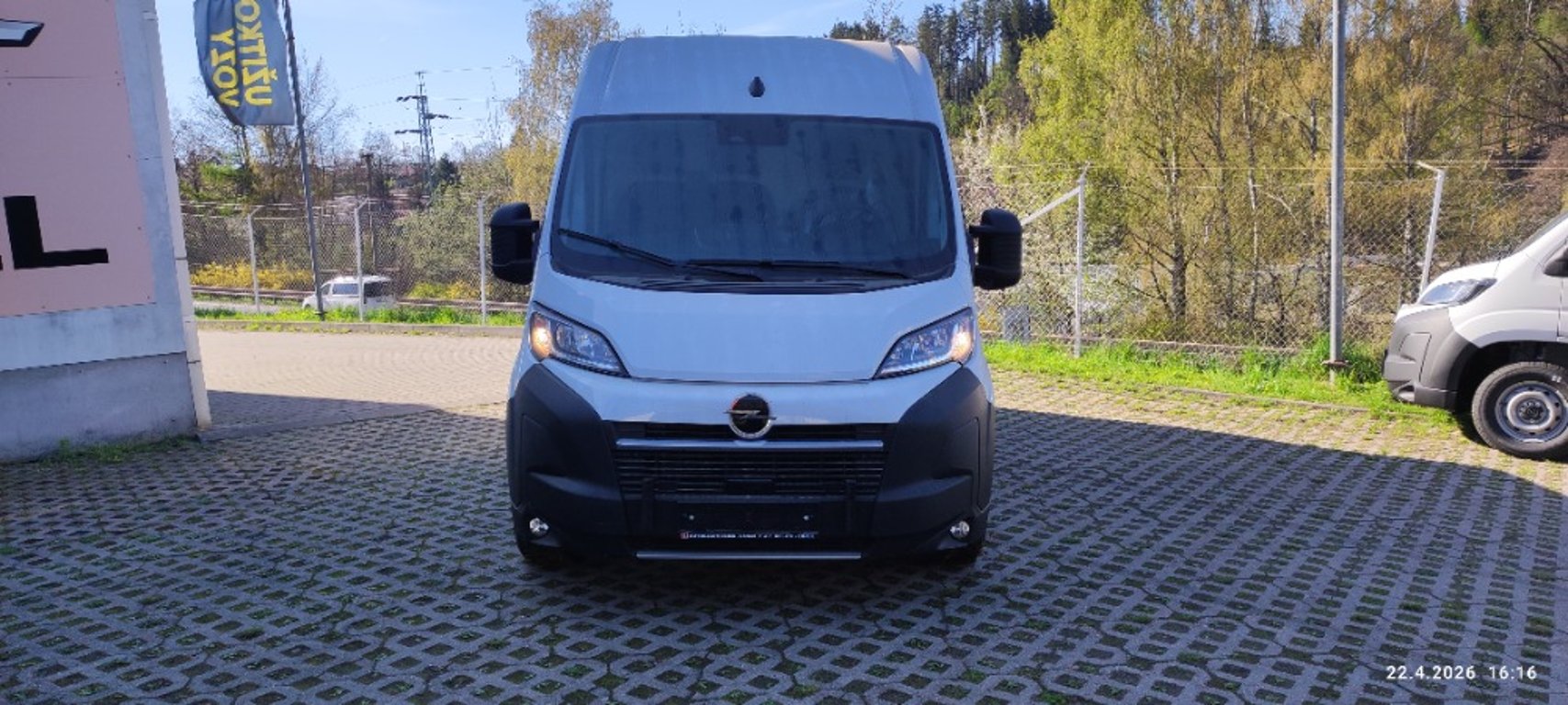 Opel Movano