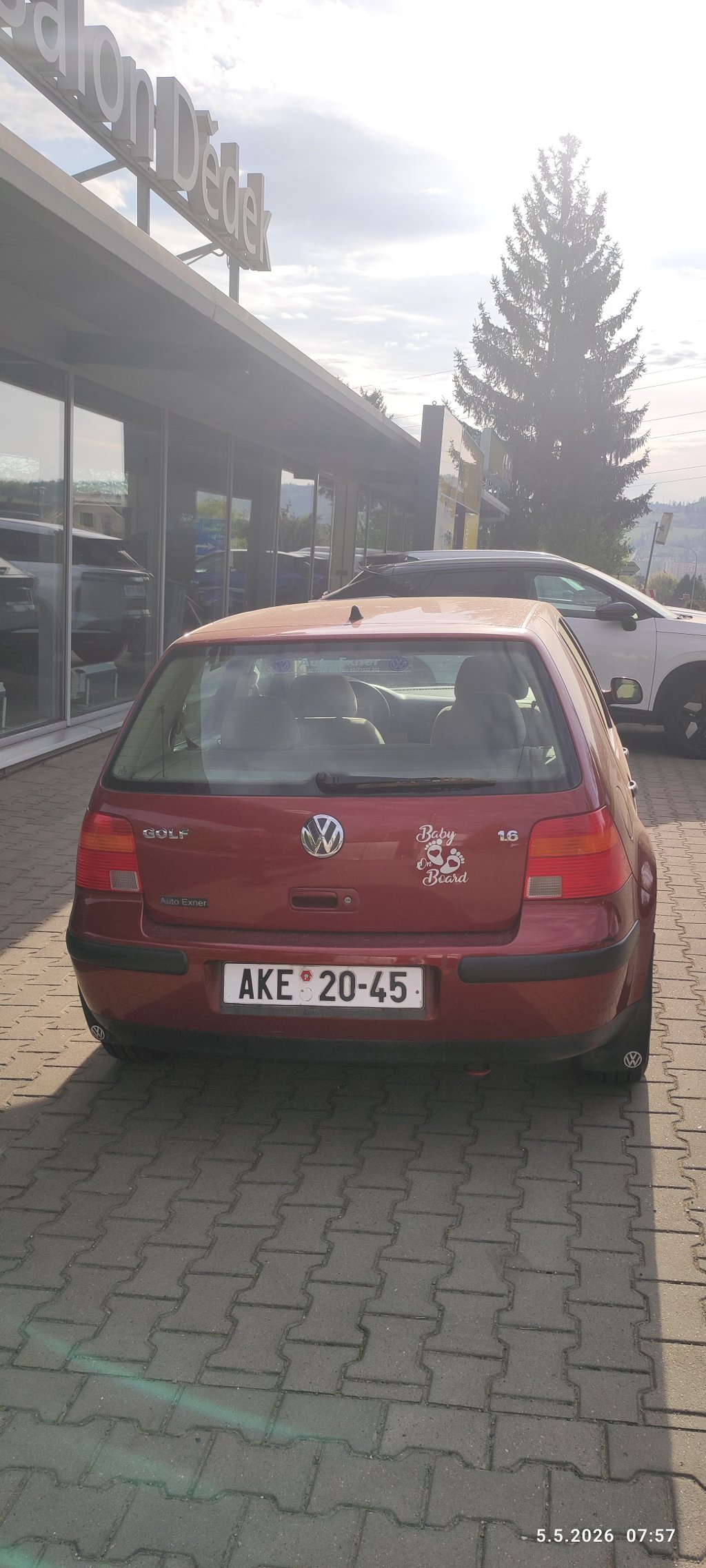 Volkswagen Golf