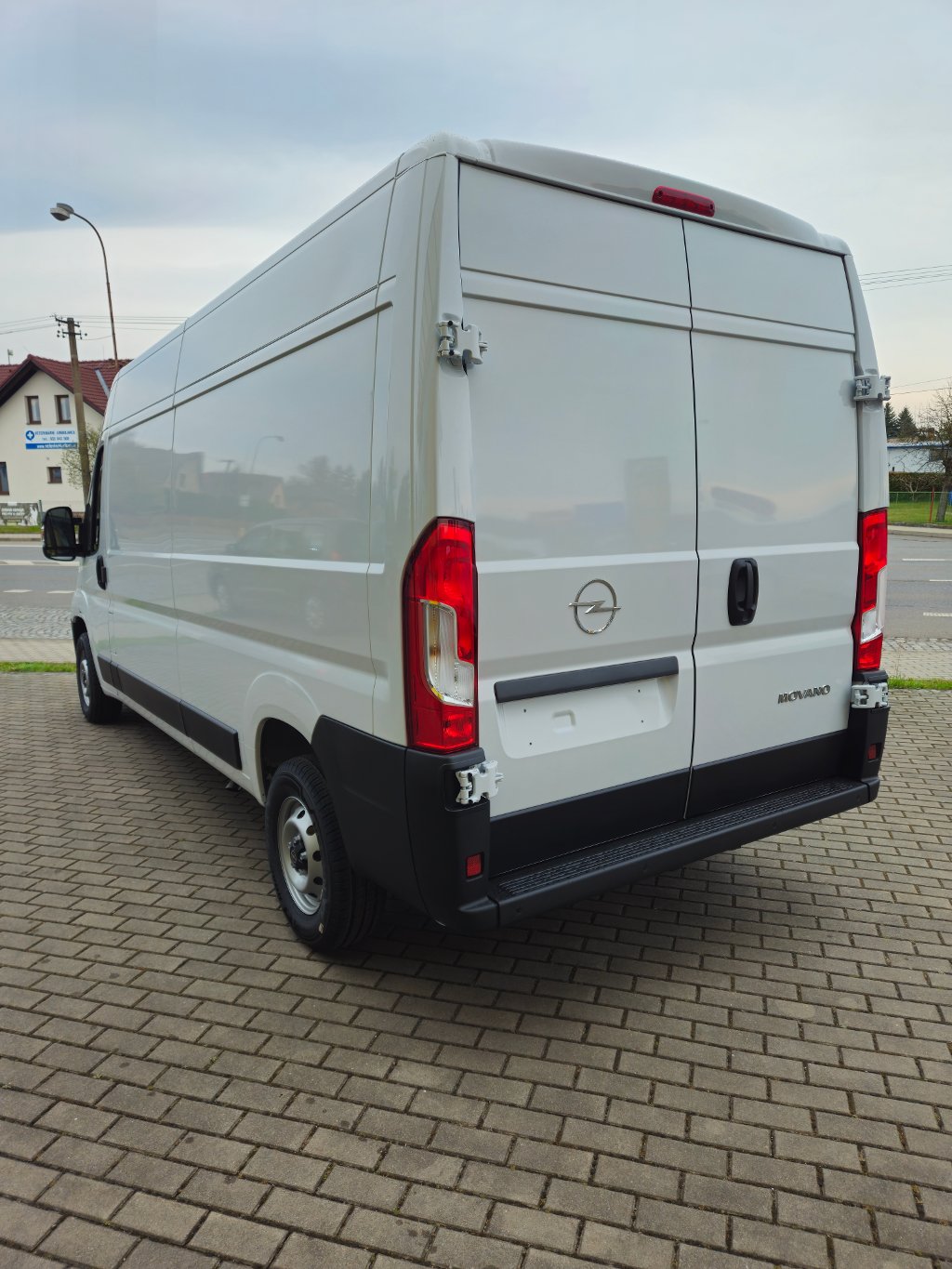 Opel Movano
