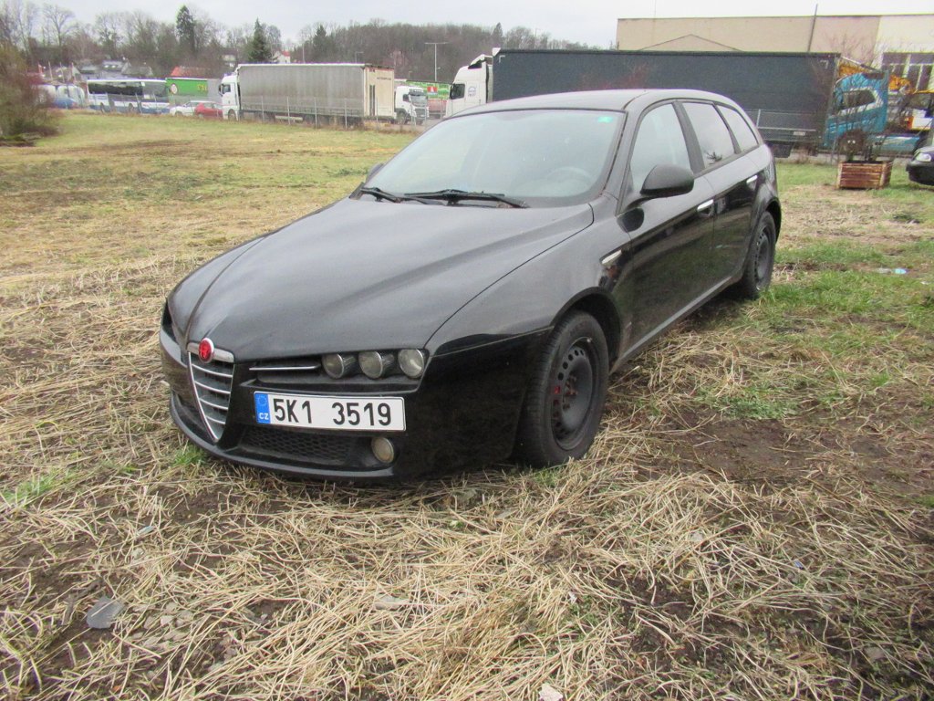 Alfa Romeo 159