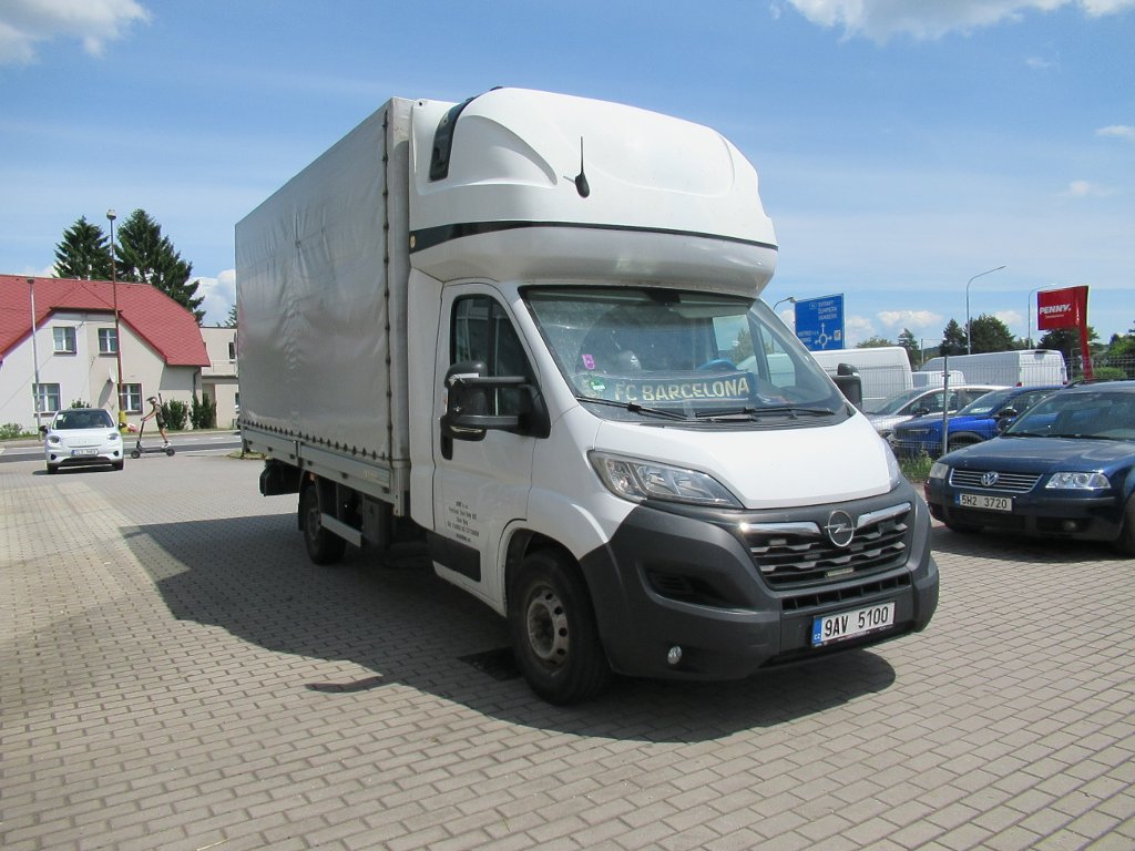 Opel Movano