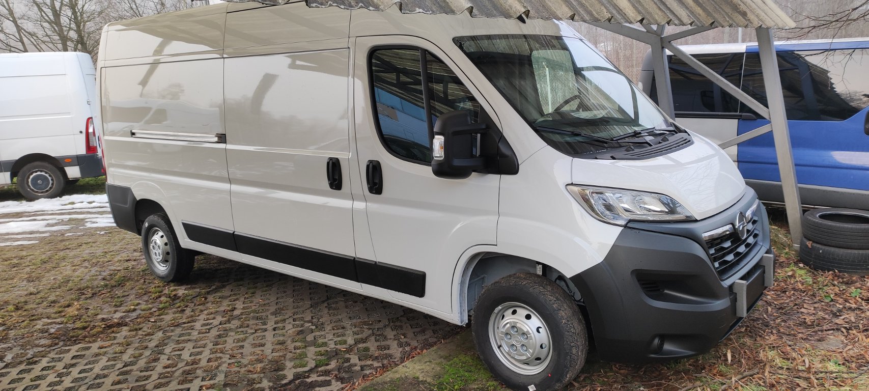 Opel Movano